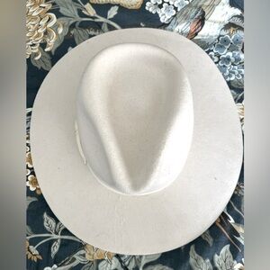 Urban Outfitters ivory hat